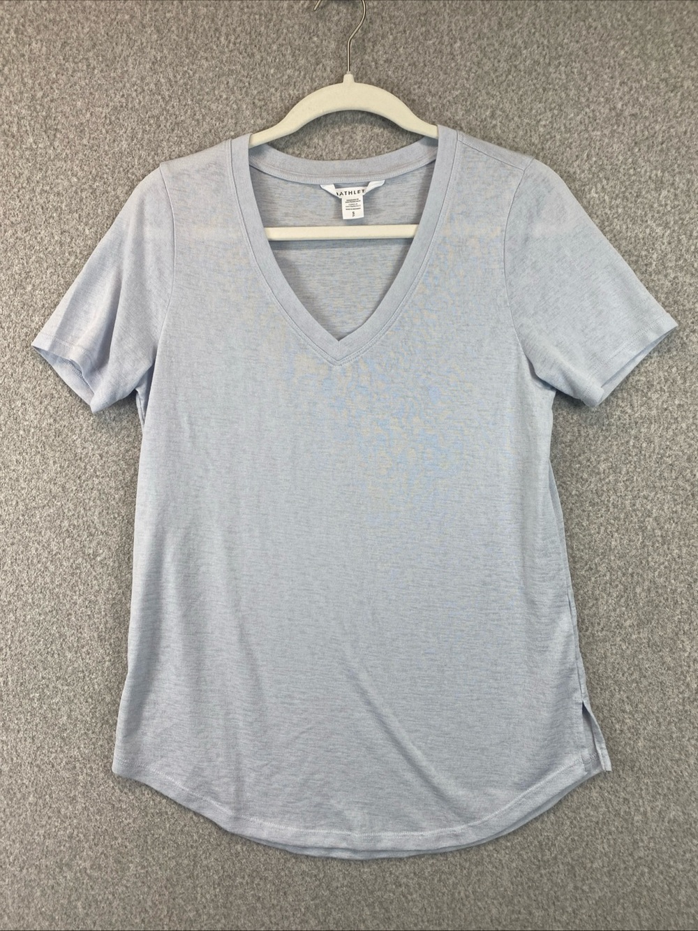 Athleta Lightweight T-shirt Women S Powder Blue Casual V-neck